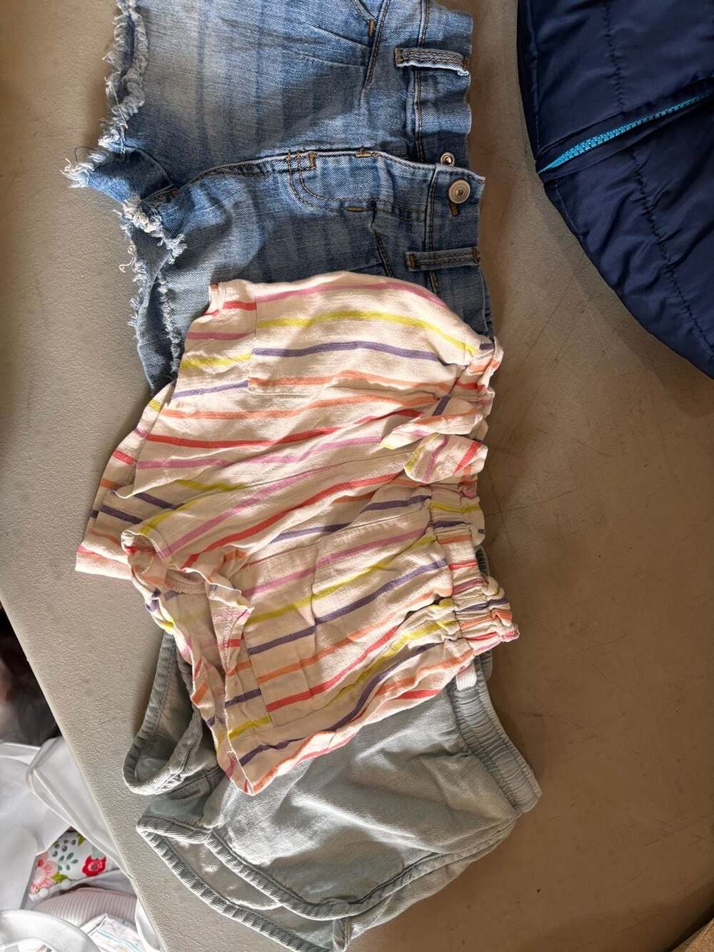 Lot of 3 Toddler Girls' Assorted Shorts - Jessica Simpson, Garanimals, and Wonde